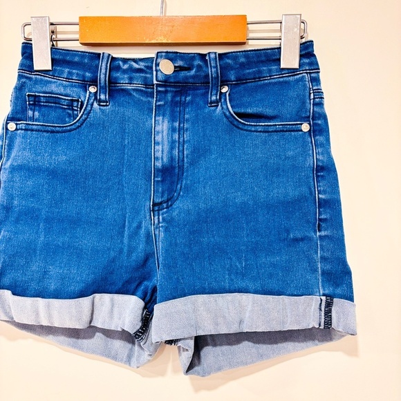 GUESS Blue mid-rise denim shorts - Picture 5 of 6